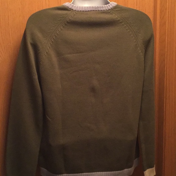 Lacoste Sweater - Picture 5 of 5